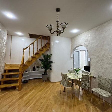 Tamuna Apartment ティビリシ エクステリア 写真