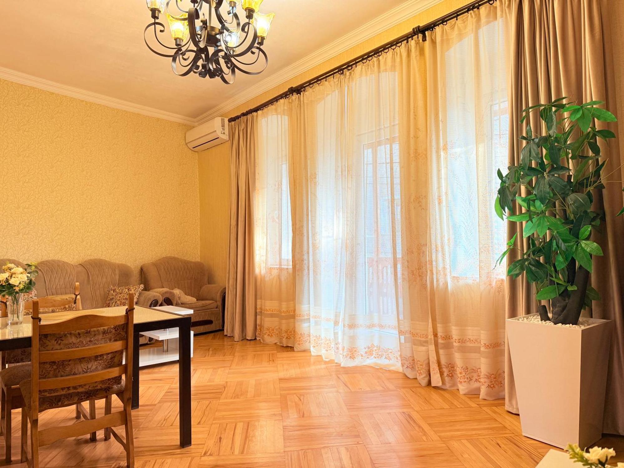 Tamuna Apartment ティビリシ エクステリア 写真
